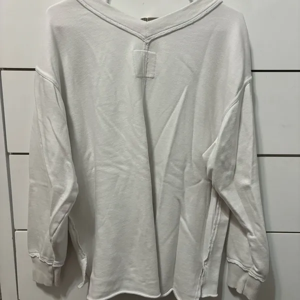 Aerie Logo V Neck Crewneck - Image 3