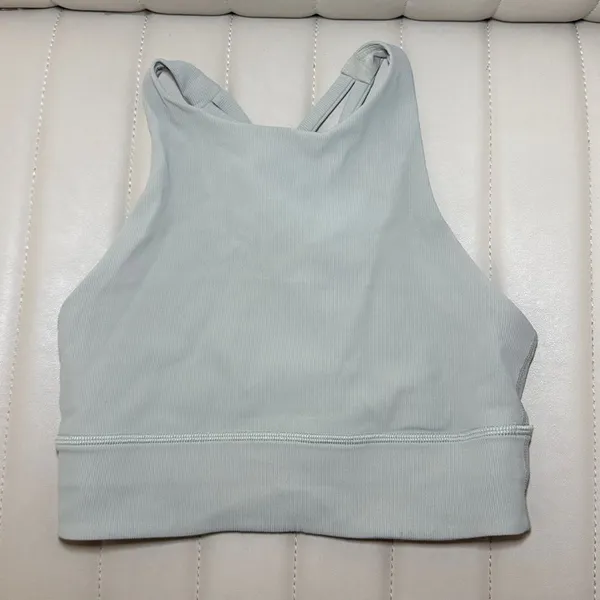 Size 4 Lululemon Light Green Sports Bra Activewear Top Size 4 Ribbed Cross Strap - Image 6