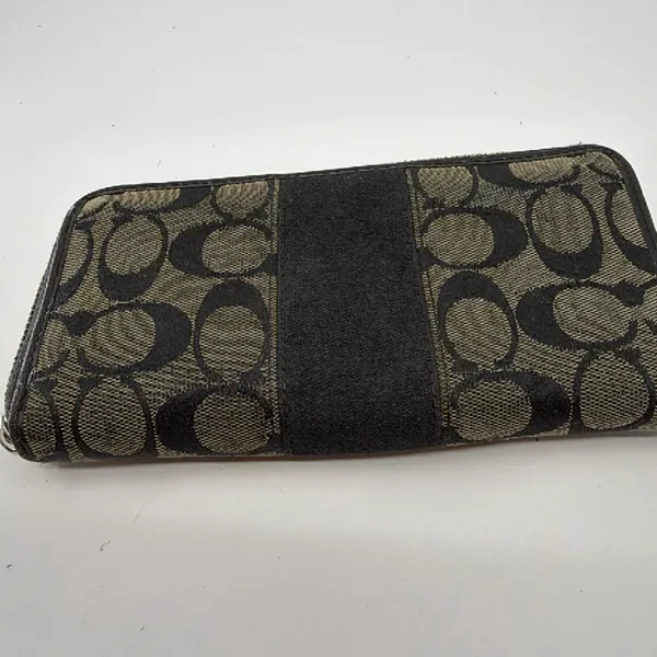 Coach Signature C Zip Around Black Canvas Leather Wallet - Image 4