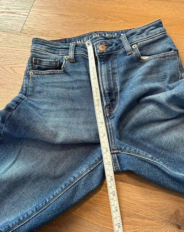 American Eagle Size 00 mom jeans, size 00 jeans - Image 2
