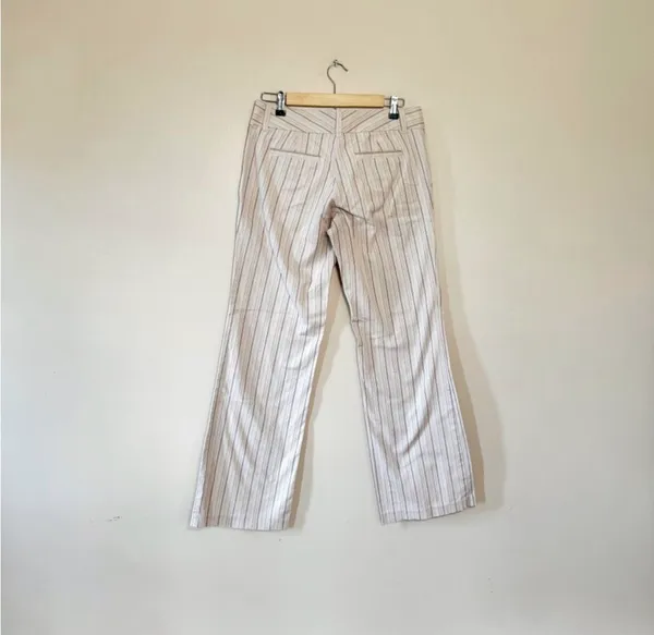 CLEARANCE! Cream/Pink Old Navy Striped Low Waist Pants Size 8 EUC - Image 2