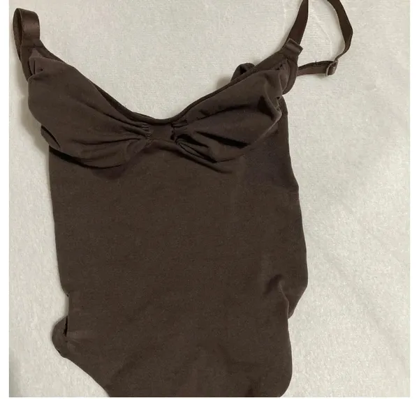 SKIMS Sculpting Thong Bodysuit S - Image 5