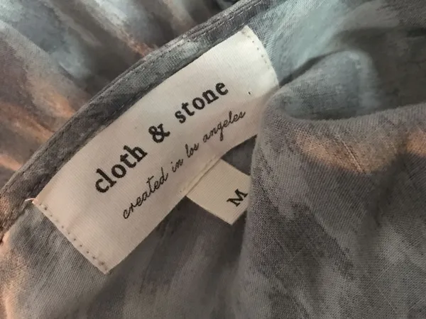 Anthropologie Cloth & Stone sleeveless animal print jumpsuit Sz M - Image 7