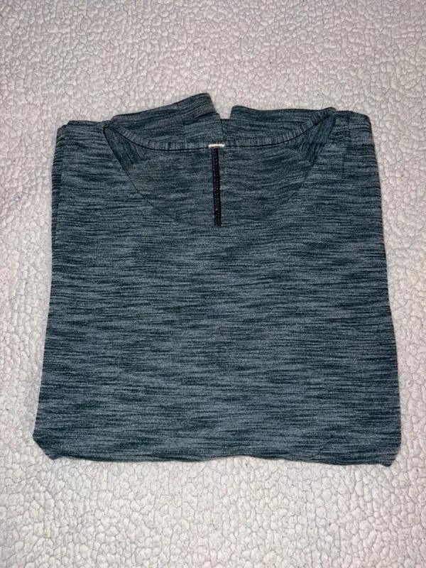 Lululemon &Go City Pullover - Image 3