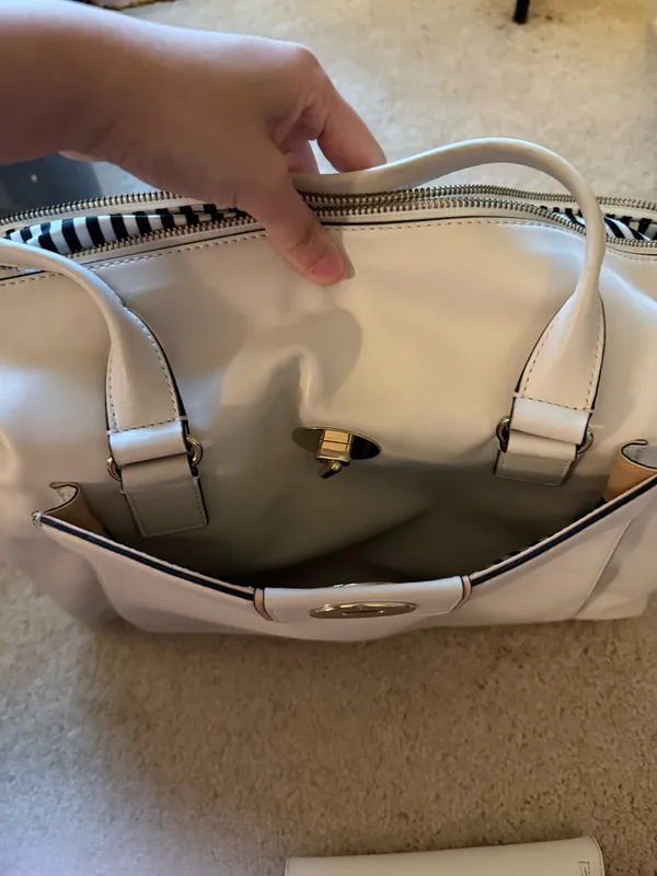 Kate Spade Purse and Wallet - Image 4