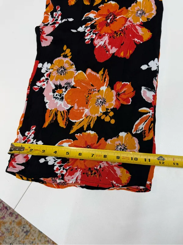 Lulu's Black Floral Wide-Leg Open-Back Jumpsuit size XS - Image 14