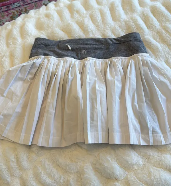Lululemon Skirt Tennis White - Image 2