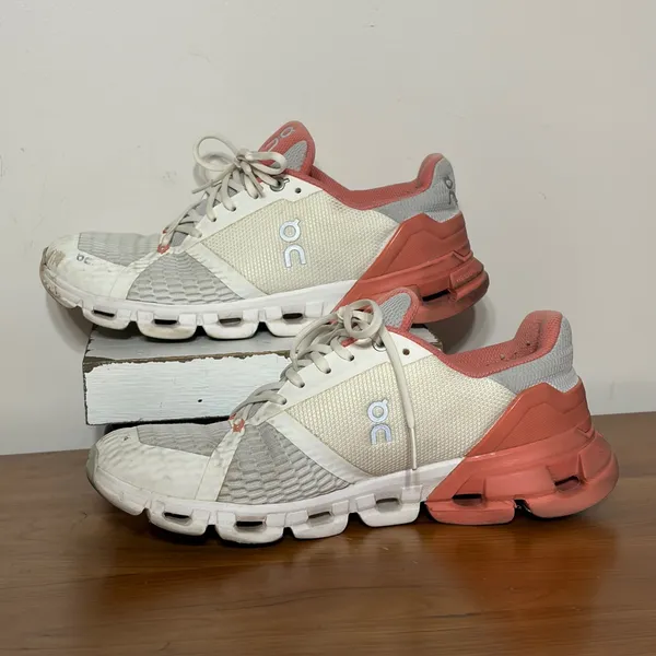 On Running Cloudflyer White Coral Women 7.5 21.99626 Helion CloudTec Sneakers - Image 2