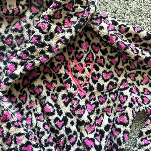 PINK - Victoria's Secret bathrobe - Image 3