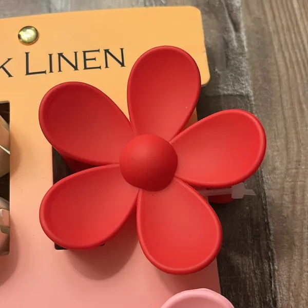 Pink Linen Set of Four Flower Claw Clips NWT - Image 3
