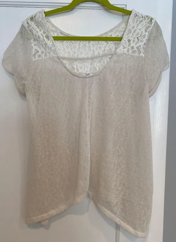 Free People Flowy Shirt - Image 4