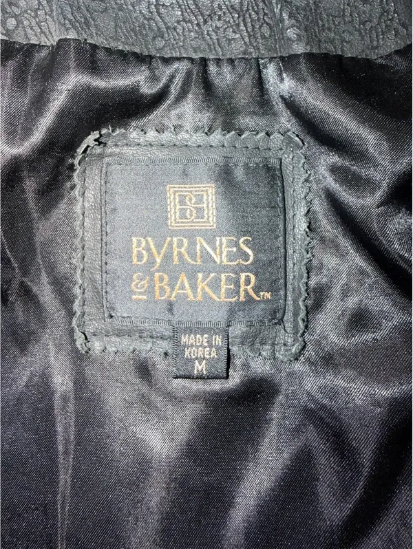 Byrnes & Baker black leather cropped jacket Size M - Image 8