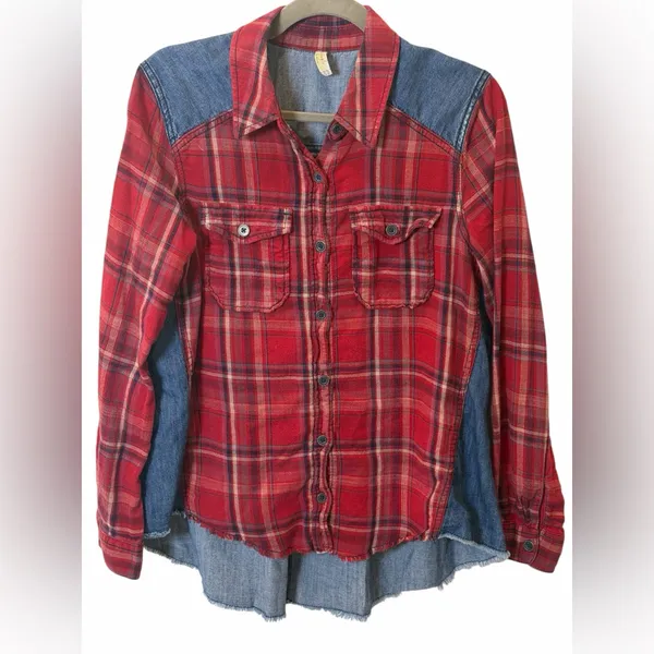 Free People Runaway Plaid & Denim Mixed Media High Low Button Down Shirt M - Image 6