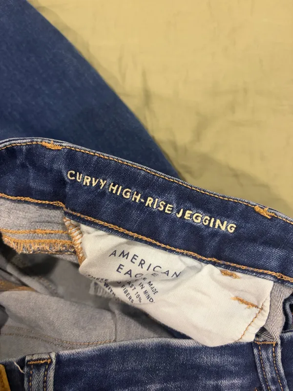 American Eagle Curvy High-Rise Jeggings - Image 2