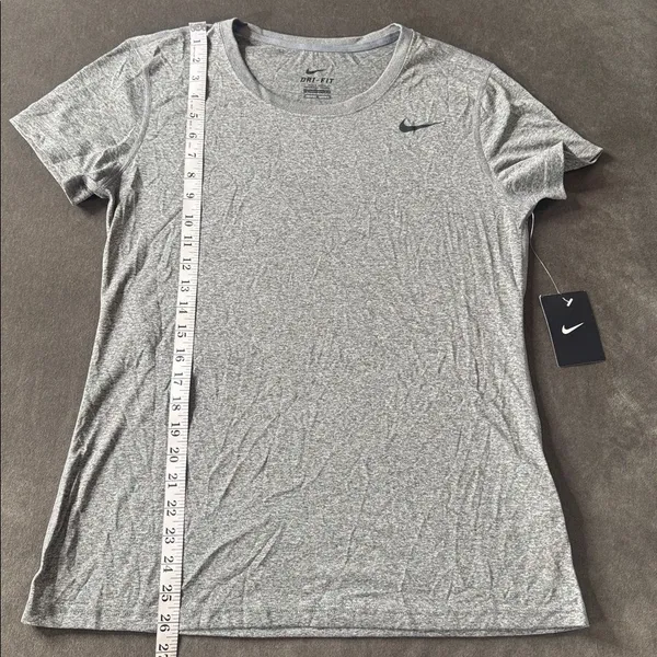 Nike Women’s Gray Dri-Fit Training T-Shirt Short Sleeve 453181-091 Size M NWT - Image 8