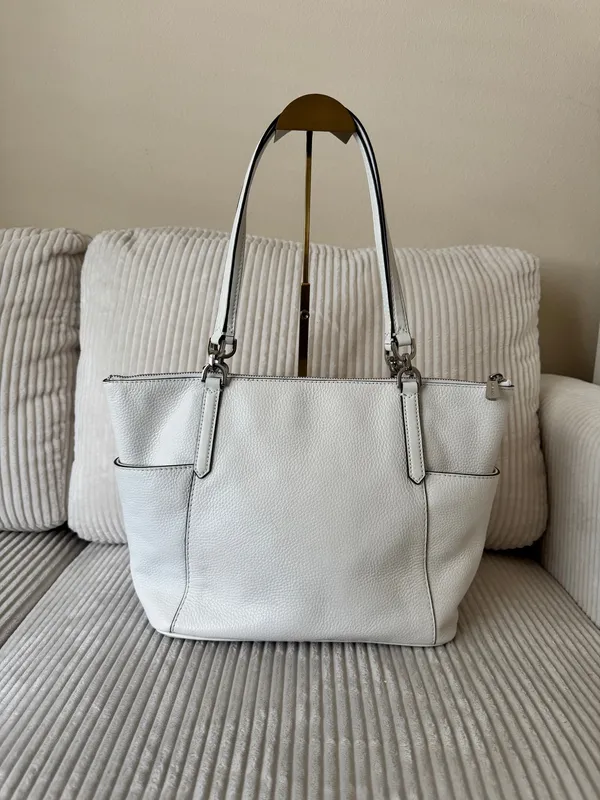 White Michael Kors Tote - Image 2