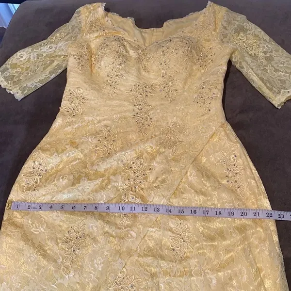 Women’s Yellow Lace Full Length Dress Mother of the Bride Small Train Zip Size L - Image 10