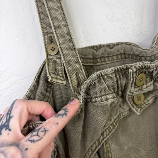 Free People FP Go West Olive Green Utility Cargo Denim Relaxed Leg Jumpsuit XS - Image 11
