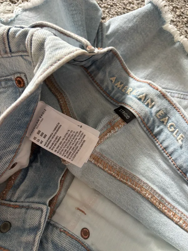 American Eagle Shorts - Image 3