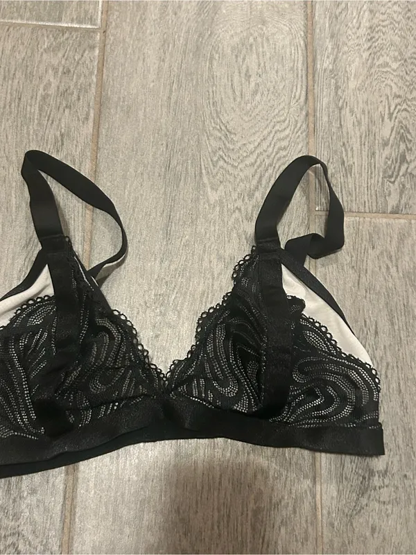 Audem Black and white Lace Bralette - size medium - Image 2