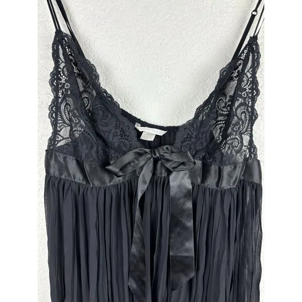 Victoria's Secret Womens Negligee Size Large Sheer Lace Sexy Romantic Nightgown - Image 3