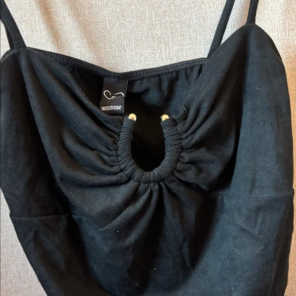 FINAL MARKDOWN Junior Windsor Black Camisole crop Top small NWT - Image 2