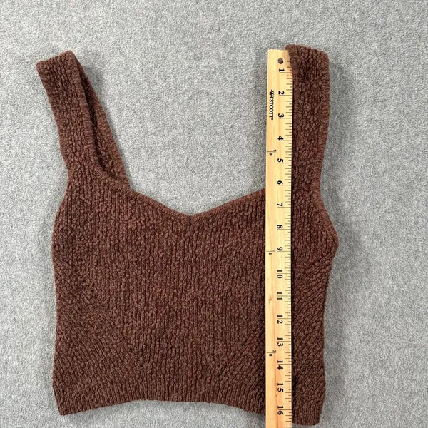 By Together Brown V-Neck Cropped Tank Top Size Small Textured Knobby Sleeveless - Image 3