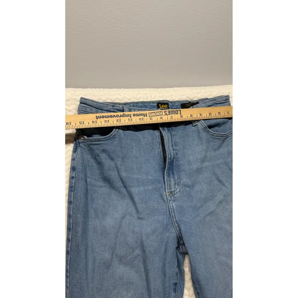 Lee Womens High Rise Flare Jeans Light Wash Blue Denim Size 32 - Image 4