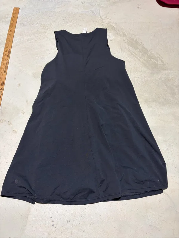 Zella Sleeveless Black tennis Dress built in shorts medium - Image 4