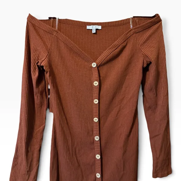 Iris Off The Shoulder Dress Size M Rust Brown Ribbed Button Front Mini Boho - Image 2