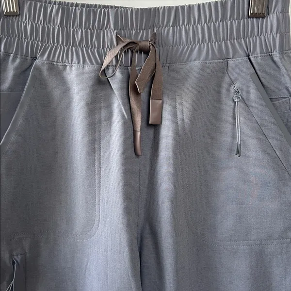 Figs Charlotte 21 Pocket Slim Scrub Pants in Dark Space Gray Size XXS Petite NWT - Image 5