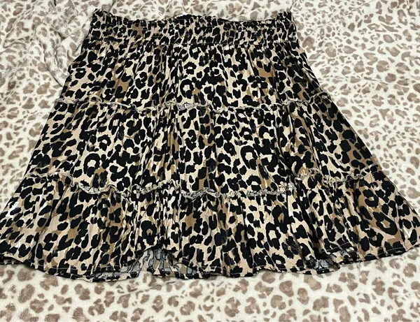 Charlie Paige Cheetah Print Skirt - Image 2