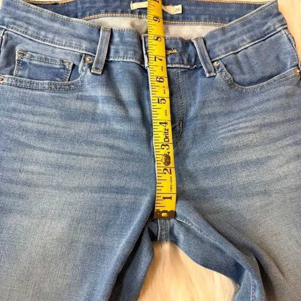 Levi’s 711 Skinny Jeans Medium Wash Size 26 - Image 10