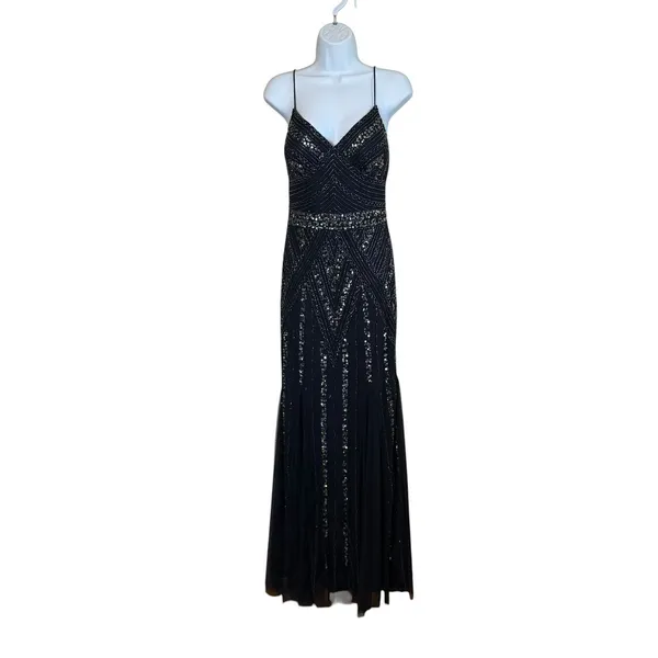 Marina V-Neck Beaded Navy Blue Formal Gown Size 6 Prom Hoco Ball Gala Retail$230 - Image 5