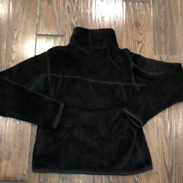 Patagonia black fleece size small - Image 7