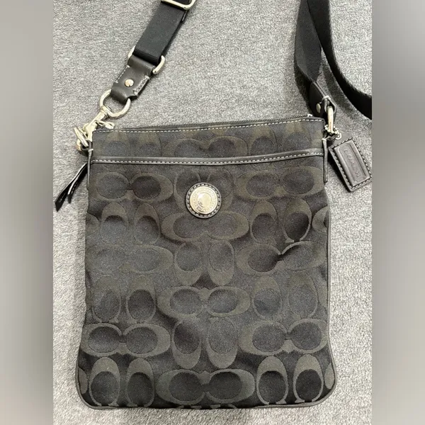 Coach Black Signature Crossbody Bag - Image 3
