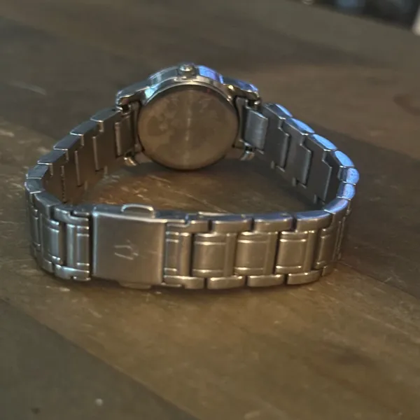 Bulova stainless steel real diamonds analog watch - Image 7