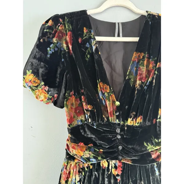NWOT Anthropologie Katerina Button Front Midi Dress Black Velvet Floral Small - Image 6