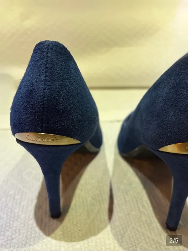 Calvin Klein Blue suede hills  - Image 4