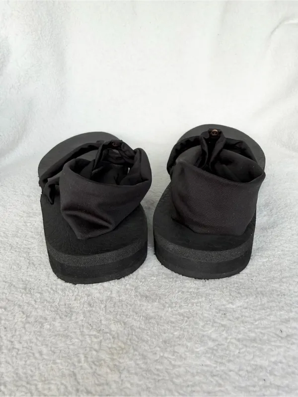 Skechers Womens Size 7 Black Meditation Studio Kicks Yoga Foam Sandals - Image 4