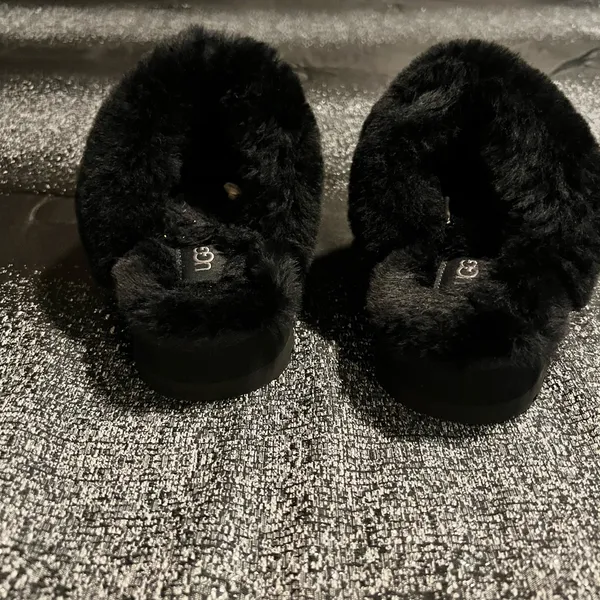 Womens sz6 UGG Disquette Platform Slippers Black Suede Shearling Fur Slides - Image 8