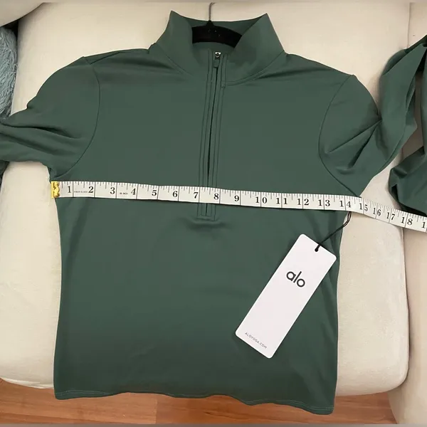 ALO Yoga Softsculpt Precision 1/4 Zip Long Sleeve Clover Green Size S - Image 6