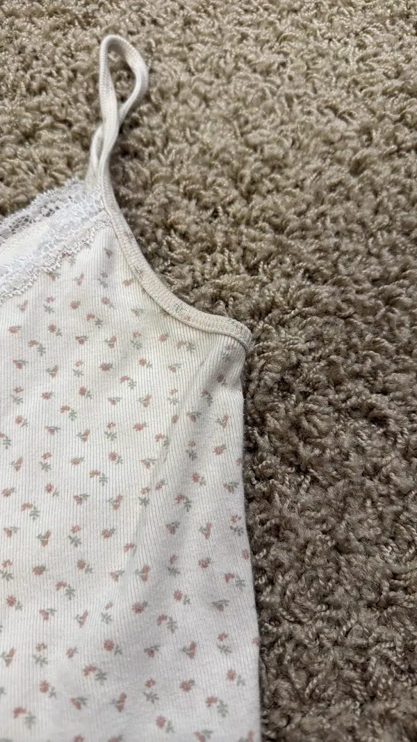Brandy Melville Crop Top - Image 6