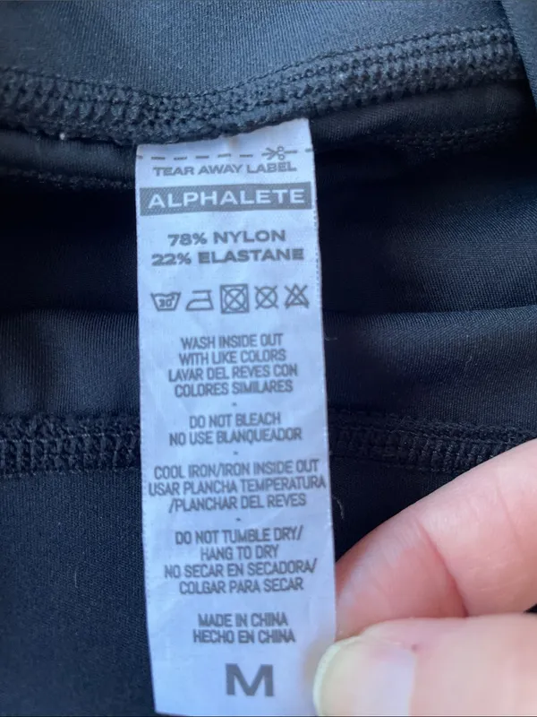 Alphalete Black 7/8 Length Leggings Medium Workout - Image 4