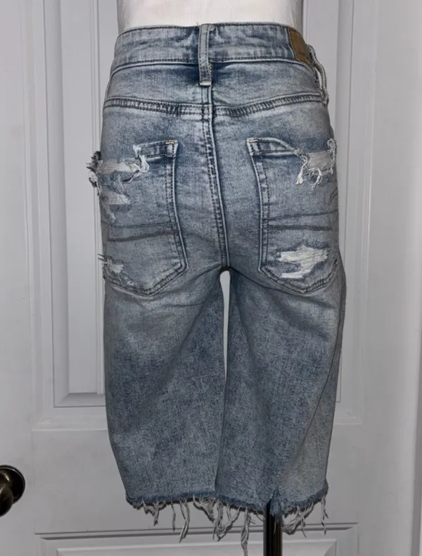 American Eagle Outfitters Bermuda Shorts - Image 4