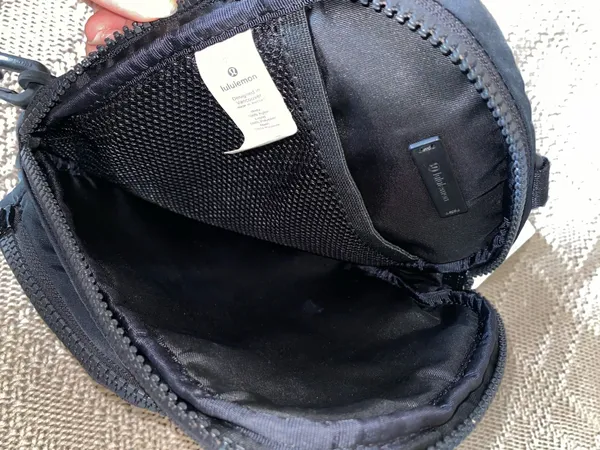 Lululemon Crossbody Bag - Image 4