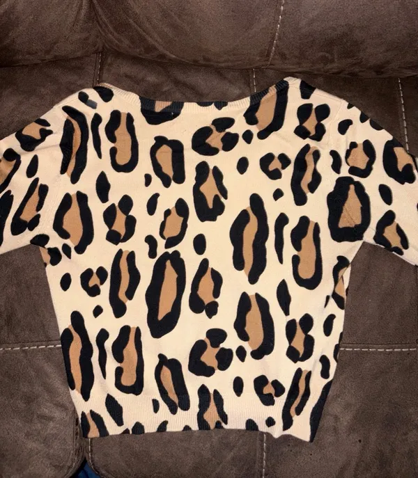 Cardigan Tan Size M - Image 3