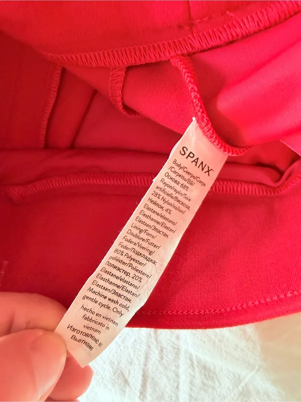 SPANX Vivid Pink Performance Leggings - Image 4