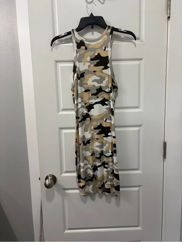 Sleeveless Camo Bodycon Dress - Gray Camouflage size small - Image 4