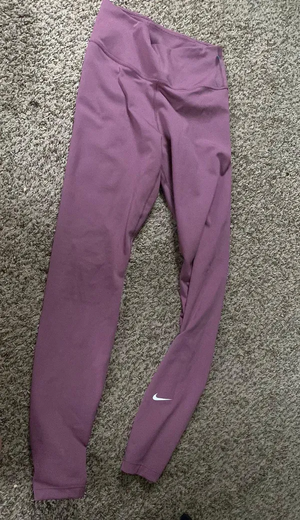 Purple leggings - Image 3